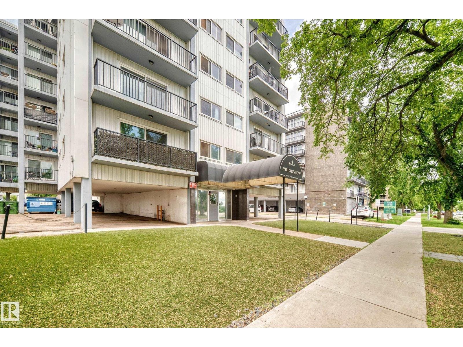 #505 8310 JASPER AV NW — photo 4