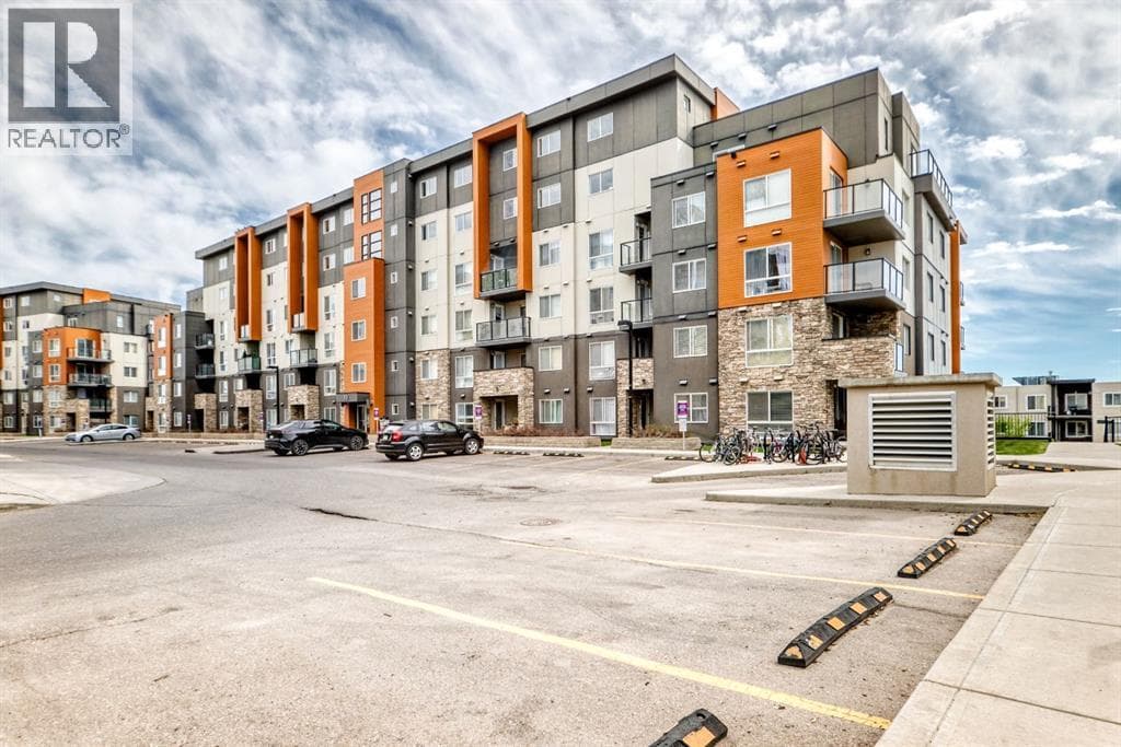 707, 10 Kincora Glen Park NW