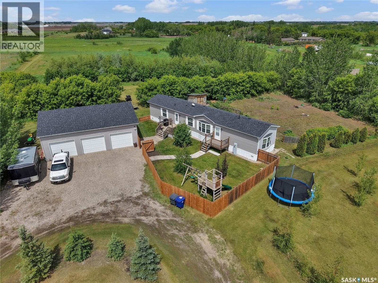 321 Blumenthal Access RD — photo 3