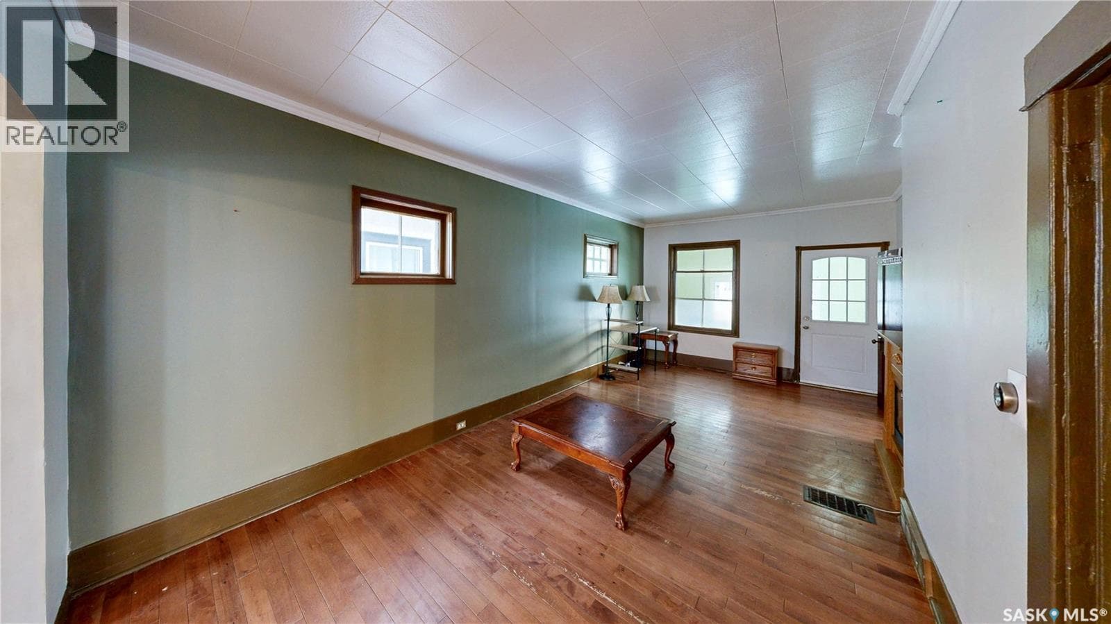 1138 Princess STREET — photo 3