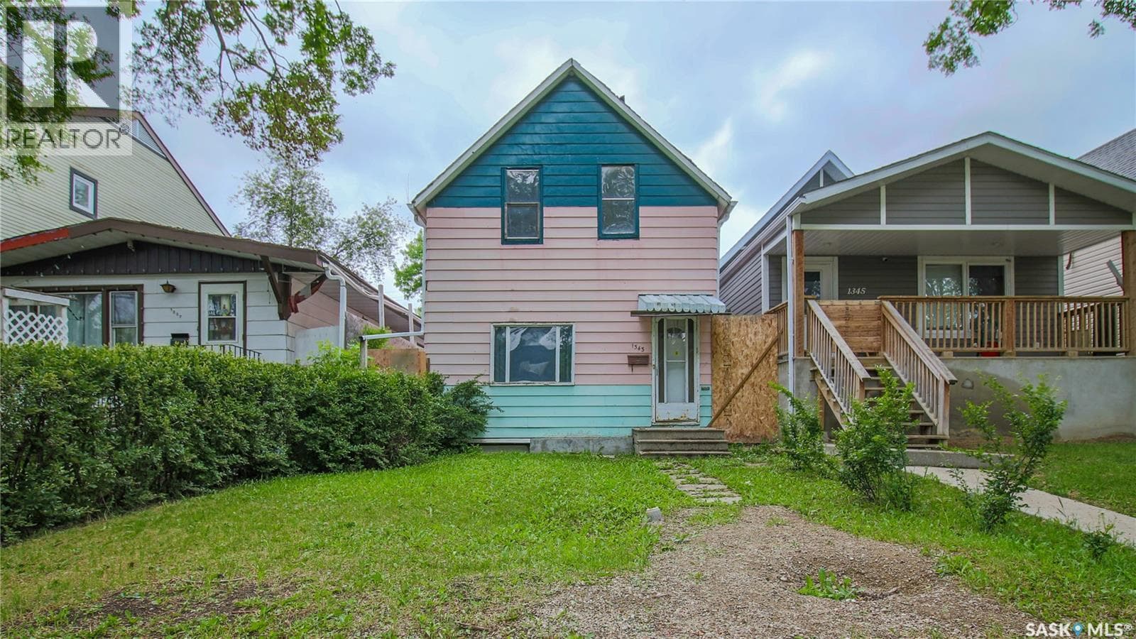 1343 Rae STREET