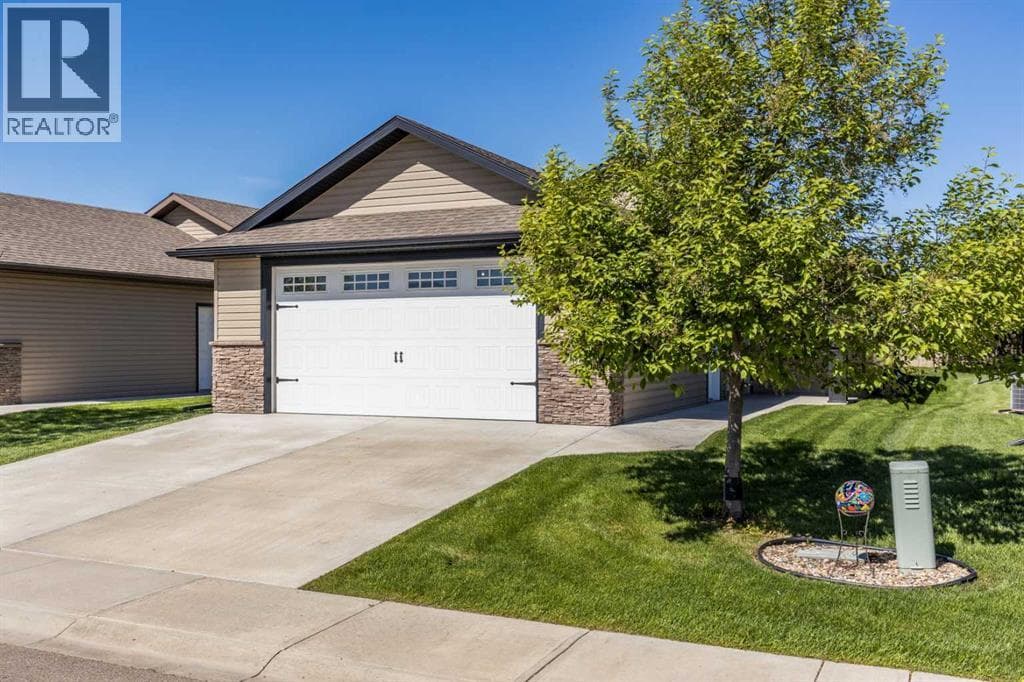 16 Wheatland Drive SE — photo 3