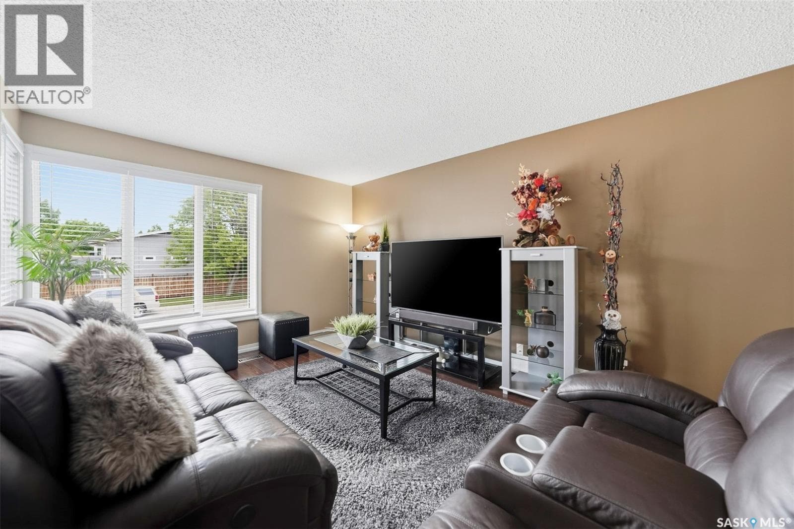 235 Benesh CRESCENT — photo 3