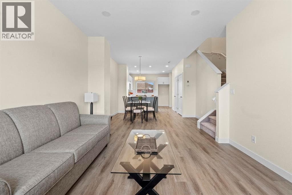 7311B 44B Avenue — photo 4
