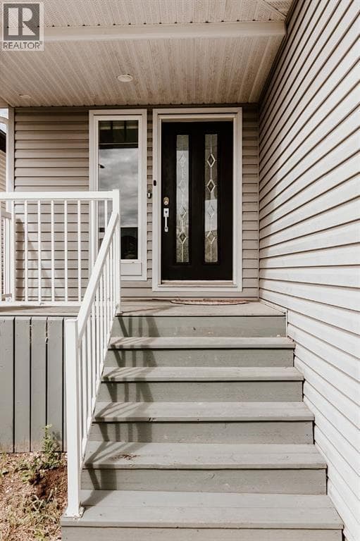 9010 Willow Drive — photo 3
