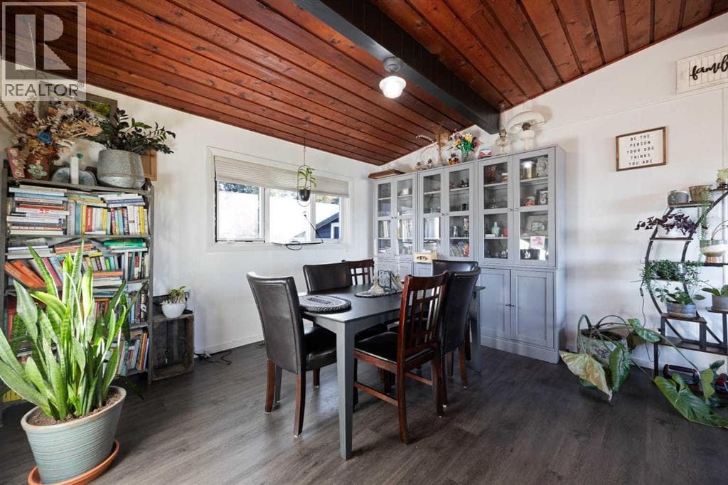 623 LAKEVIEW Road — photo 3