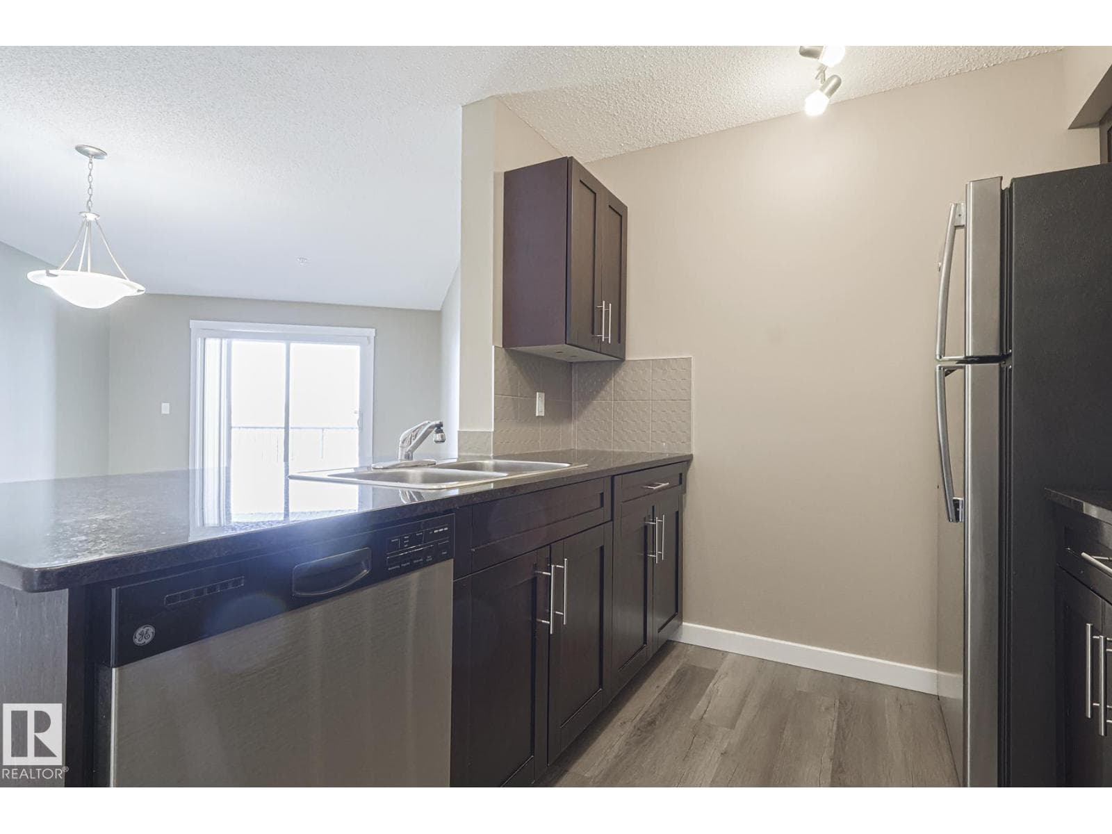 #313 1510 WATT DR SW — photo 4