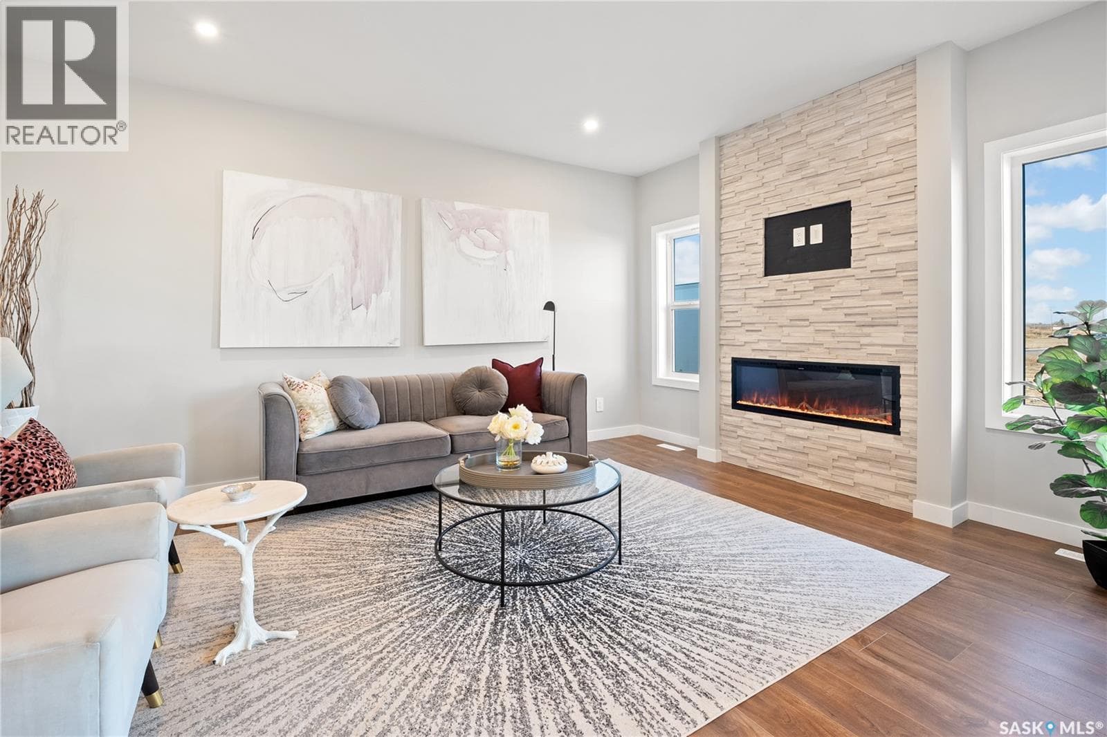 10 Vancouver CRESCENT — photo 3