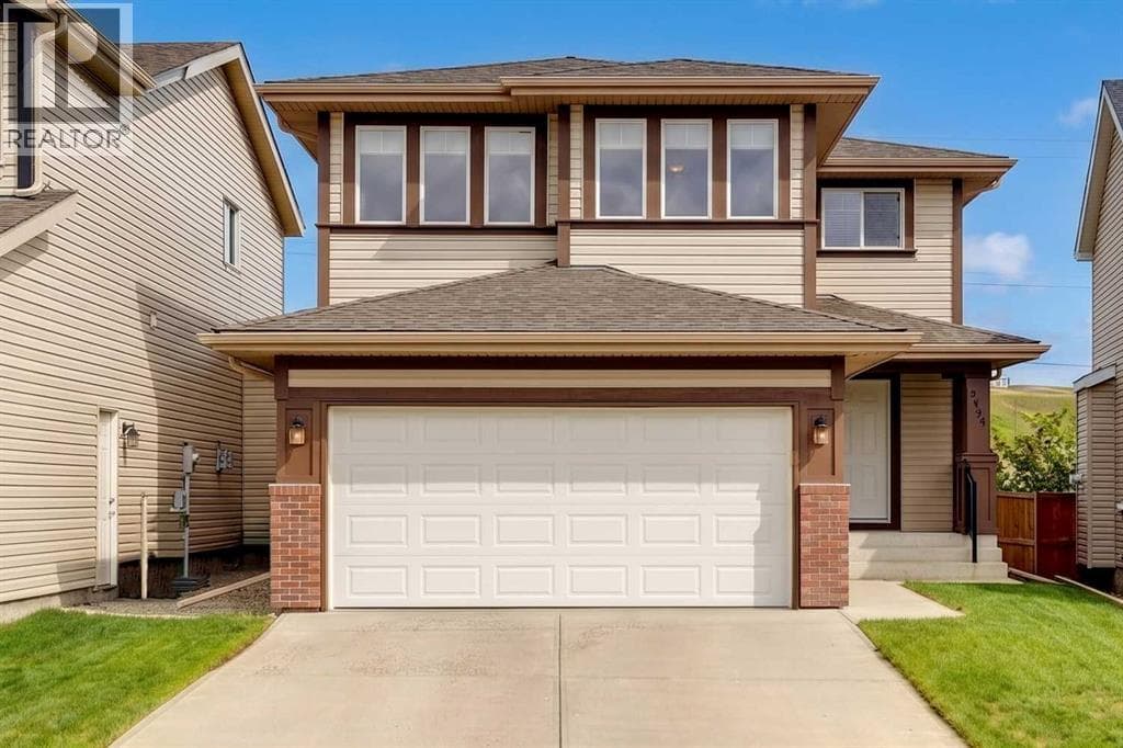 2224 Sagewood Heights SW