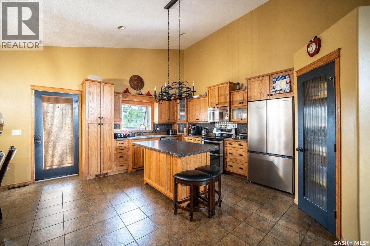 703 Beechmont LANE — photo 5