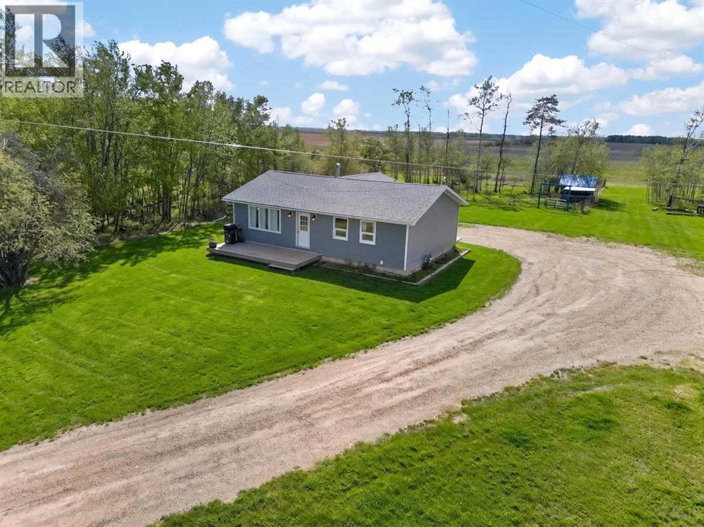 81044 Range Road 201 — photo 3