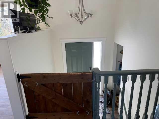 1506 1 Avenue NW — photo 3