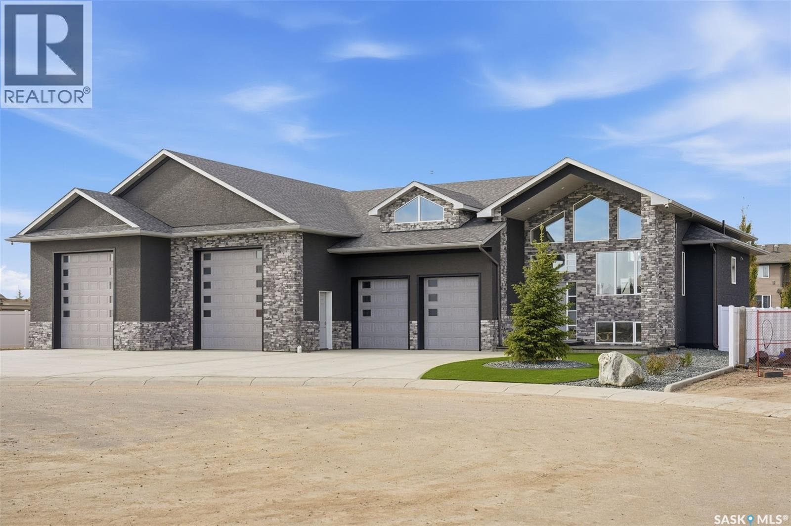 7 Loewen COURT — photo 3
