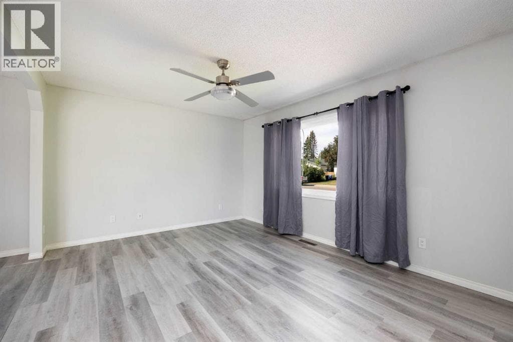 105 Hill Drive — photo 5