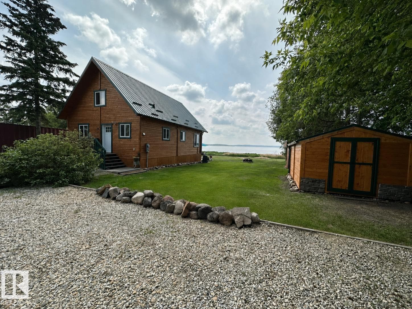 51 lakeshore dr