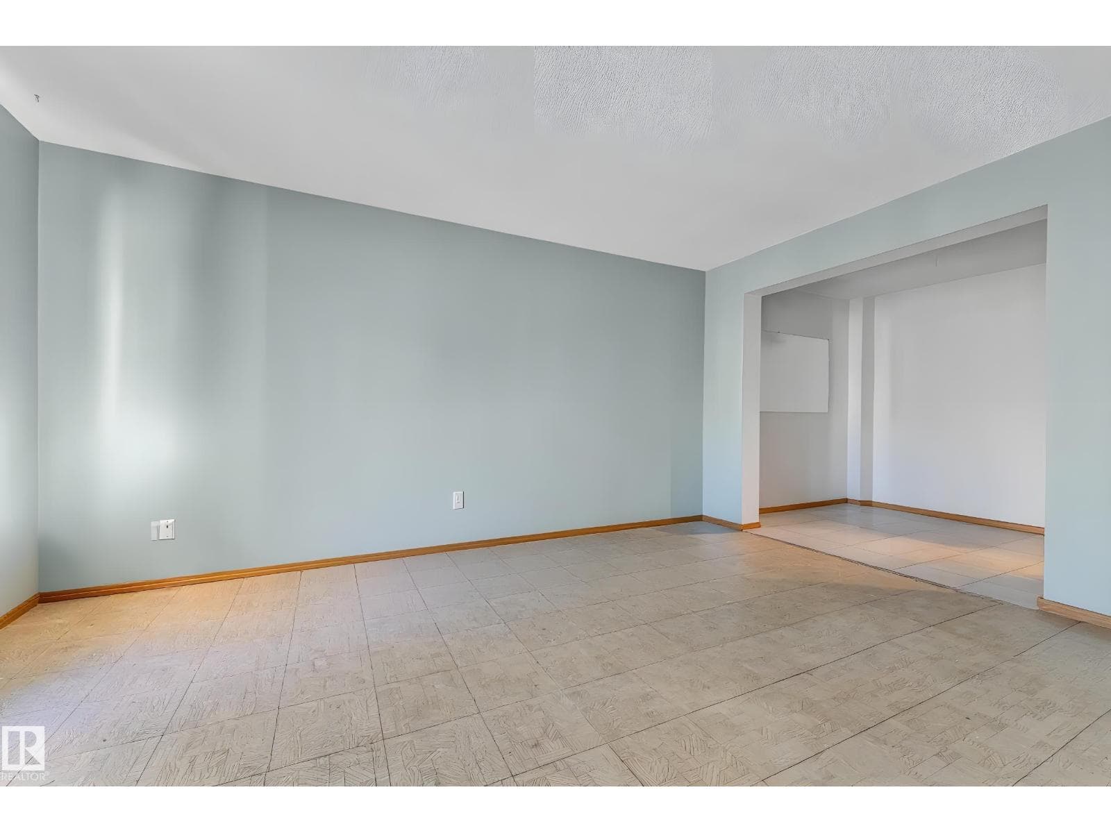 17D CALLINGWOOD CT NW — photo 4