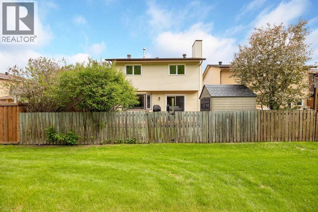 117 Goodwin Place — photo 3