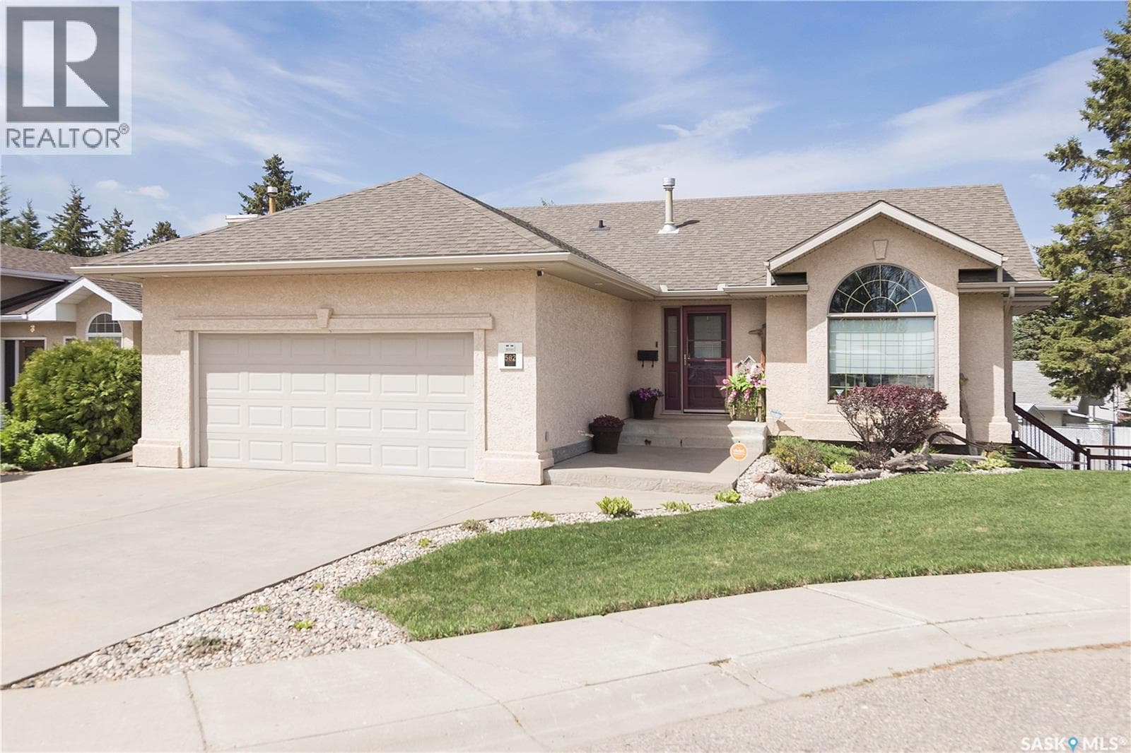 582 Mahon DRIVE