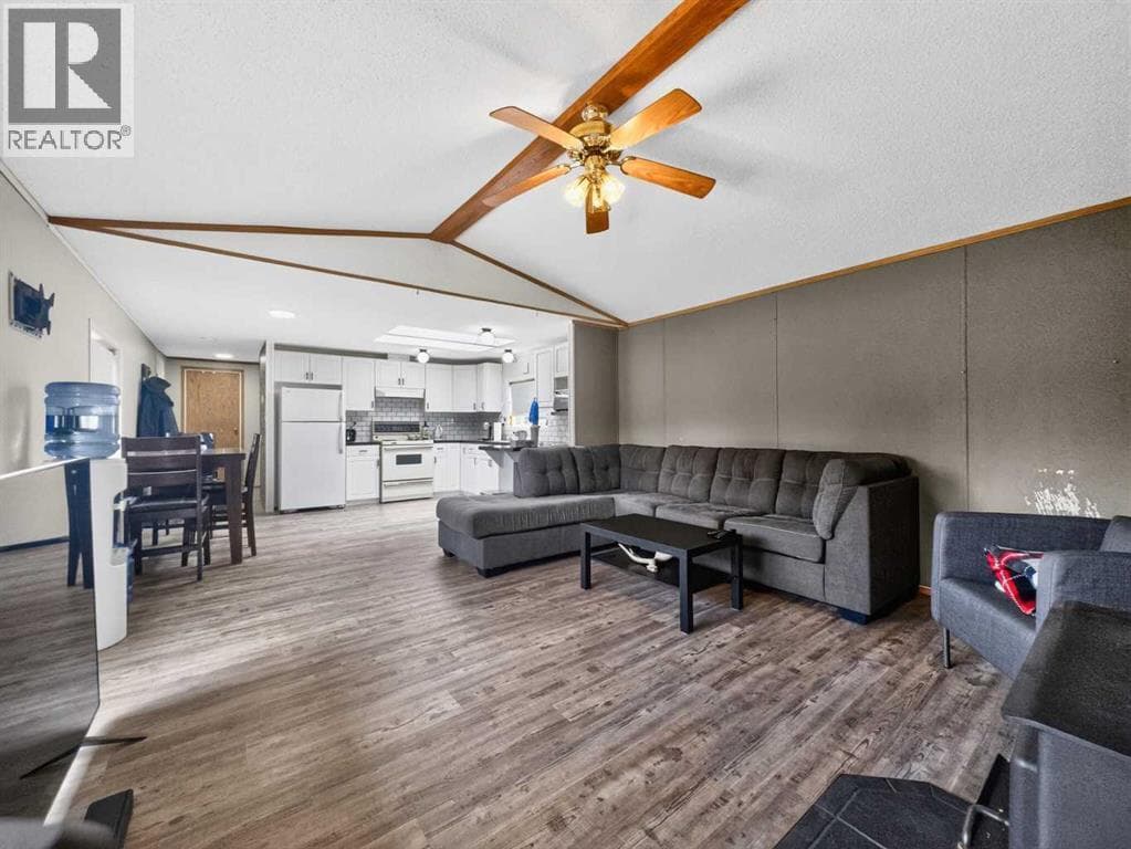 10414 103 Avenue — photo 4
