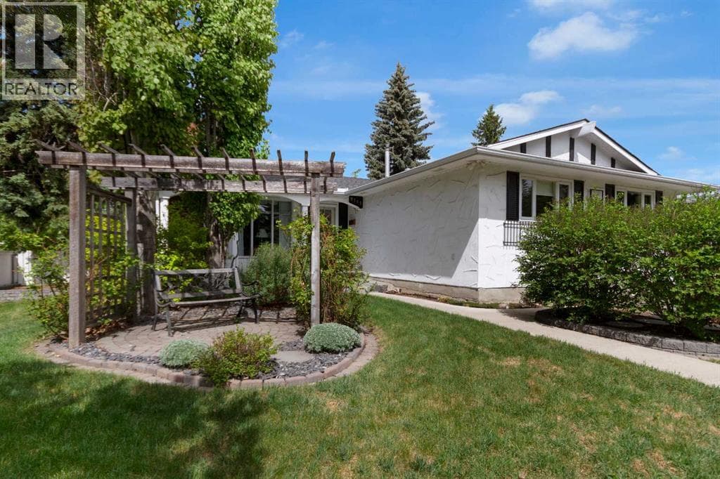 9715 Palishall Road SW — photo 2