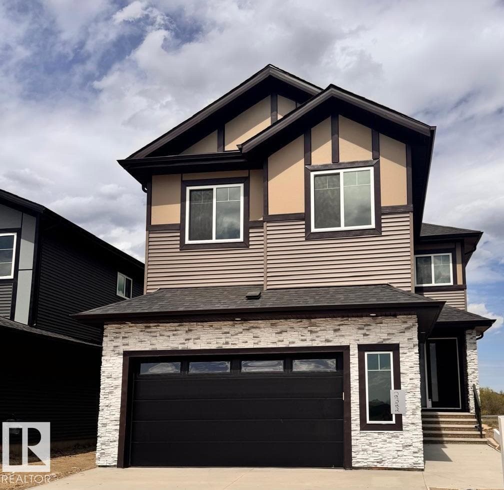 2322 63 AV NE — photo 2