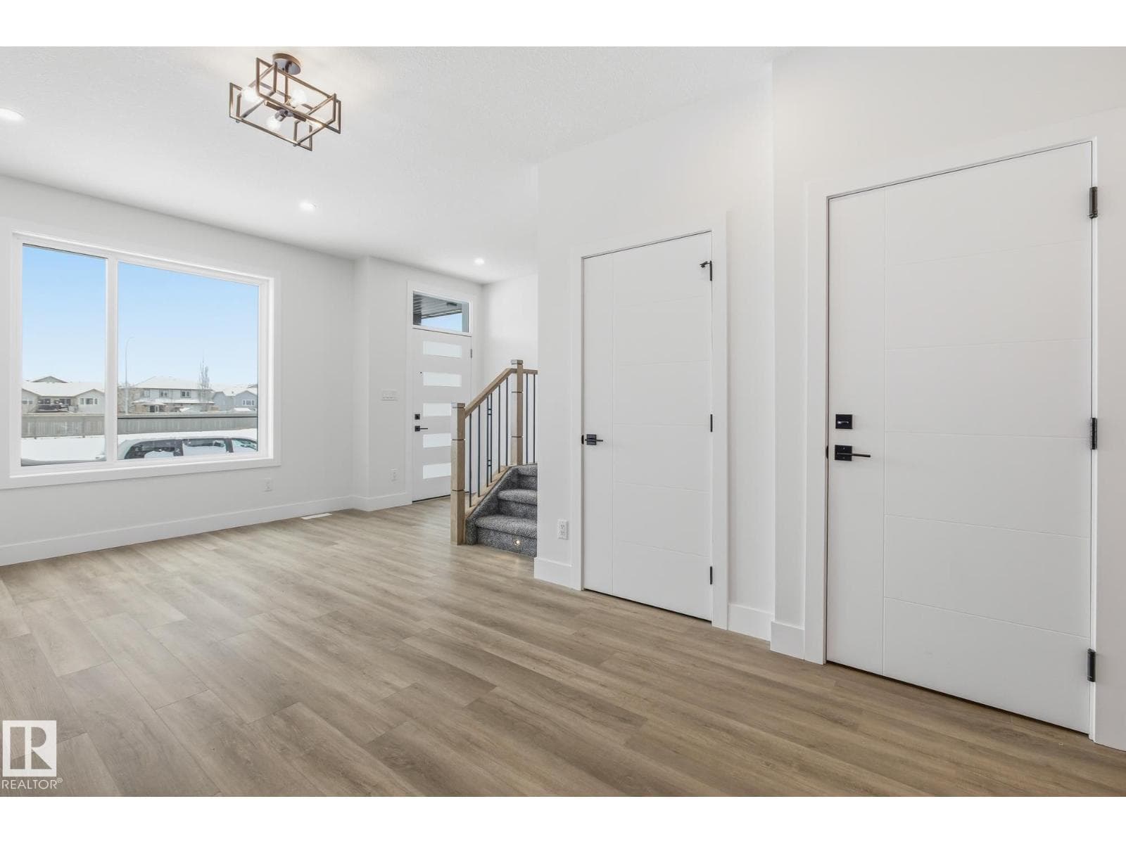 102 ELLIOTT WD — photo 3