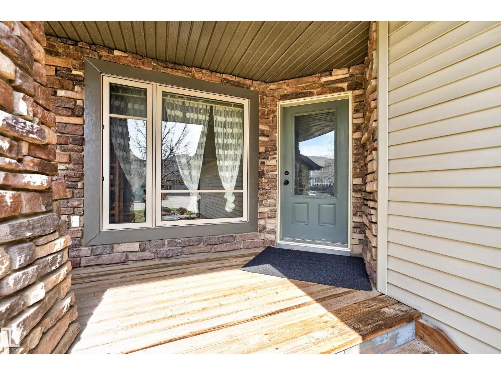 506 ADAMS WY SW — photo 3
