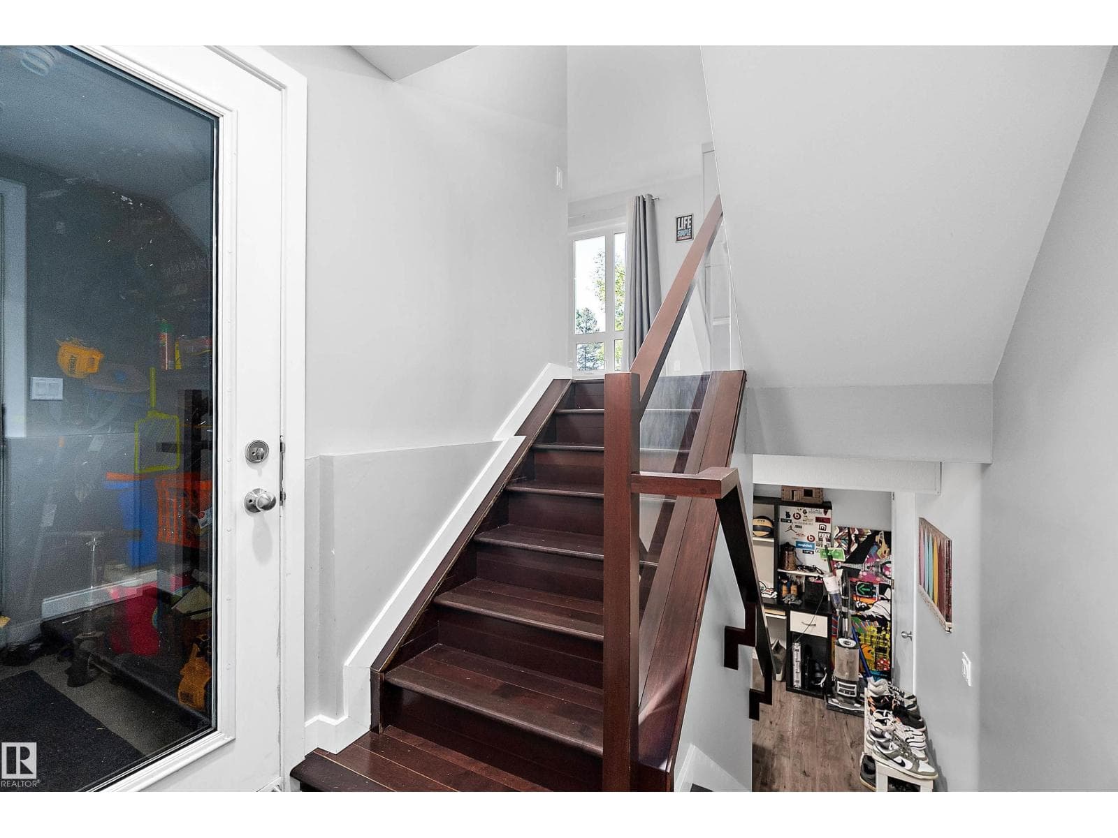 14832 103 Ave NW — photo 4