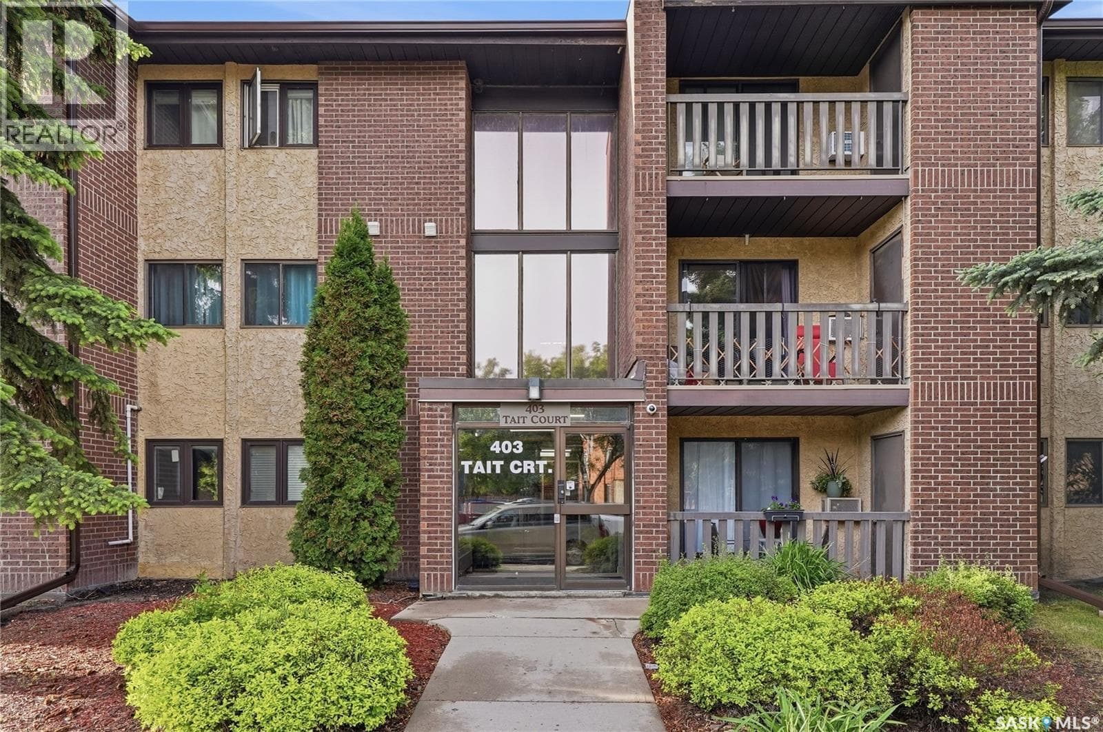 311 403 Tait COURT — photo 2