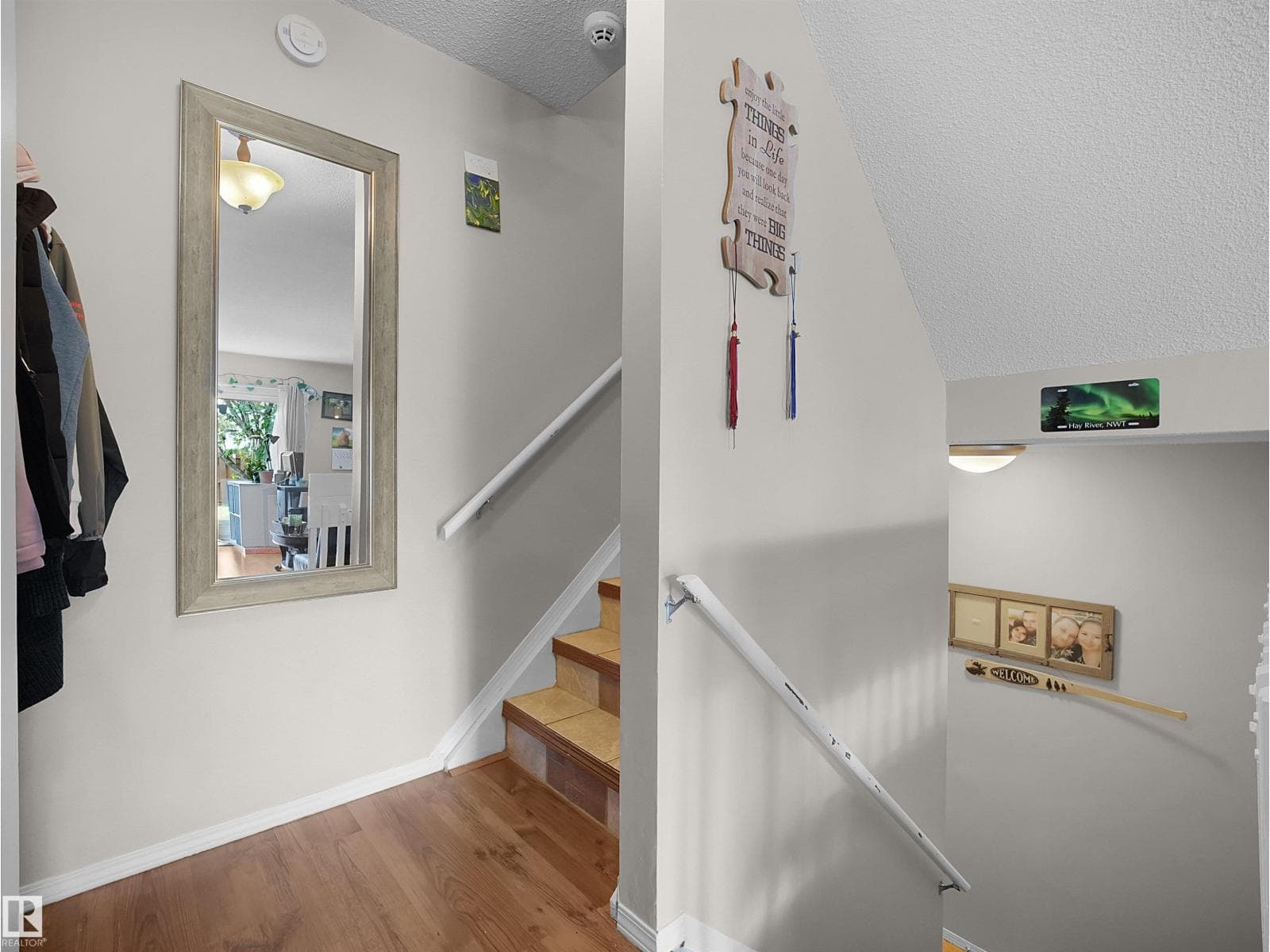 #B 16405 89 AV NW — photo 3