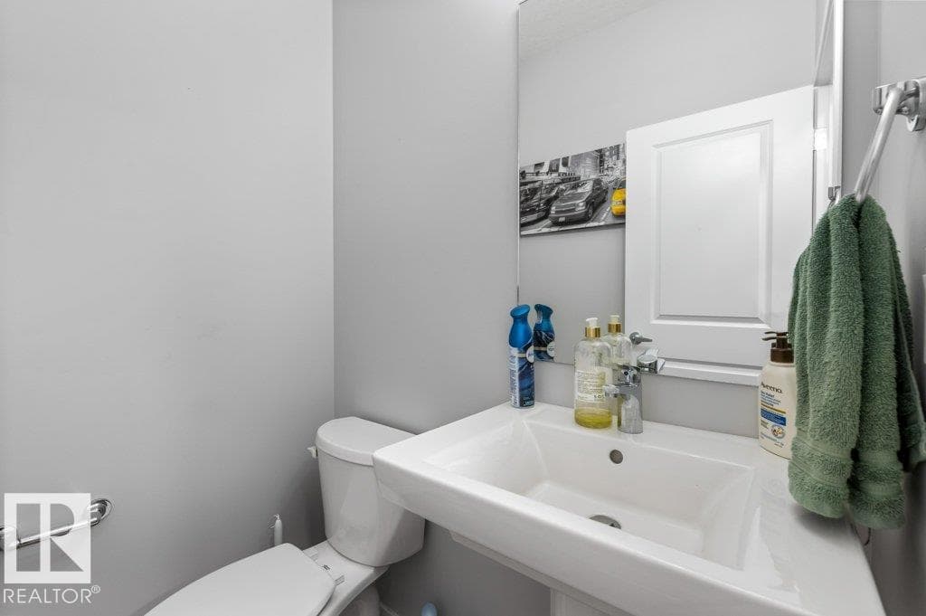 2554 151A AV NW — photo 5