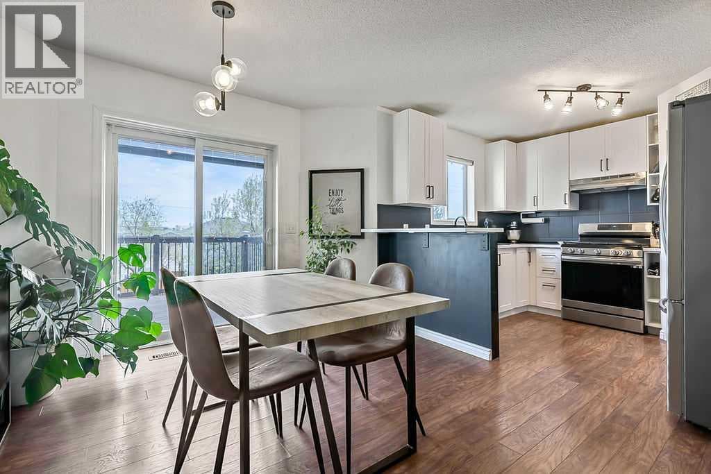 145 Harvest Glen Way NE