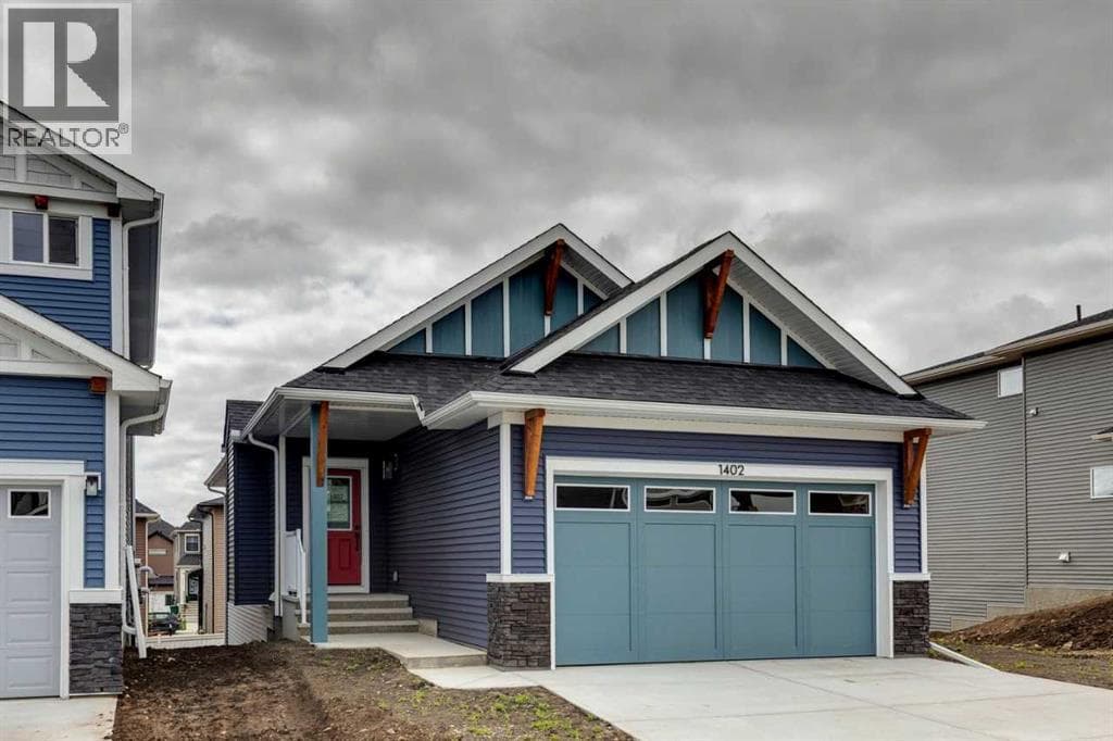 1402 Bayview Crescent SW — photo 3