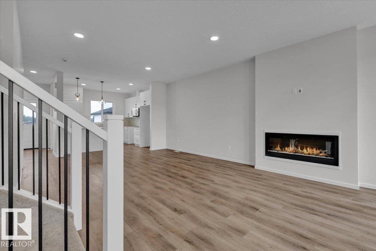 113 BRICKYARD DR — photo 4