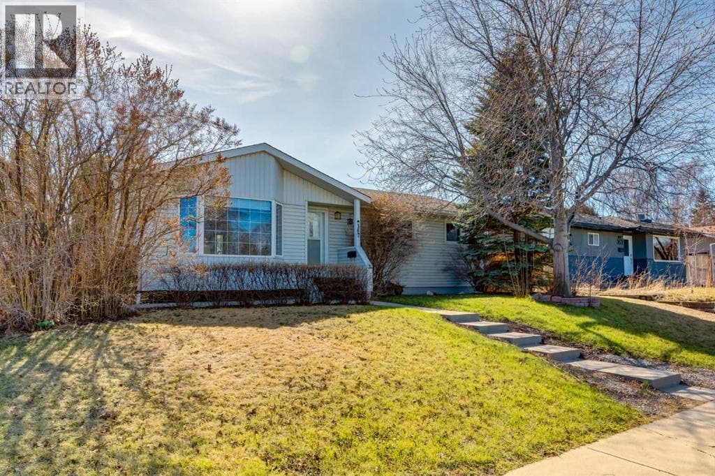 367 Acadia Drive SE — photo 2