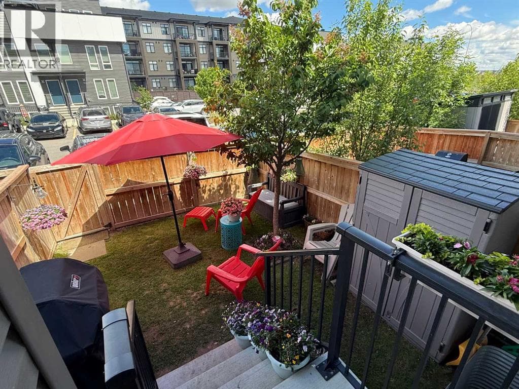 410, 338 Seton Circle SE — photo 2