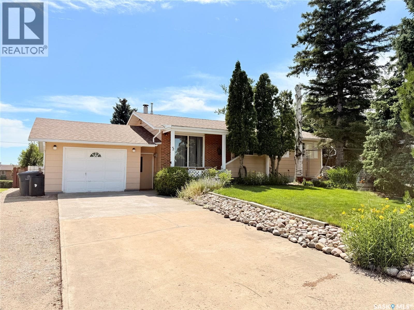 51 Tufts CRESCENT — photo 3