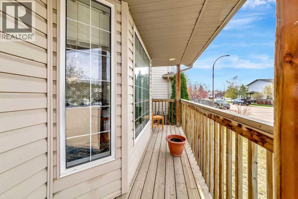 5121 23A Street — photo 3