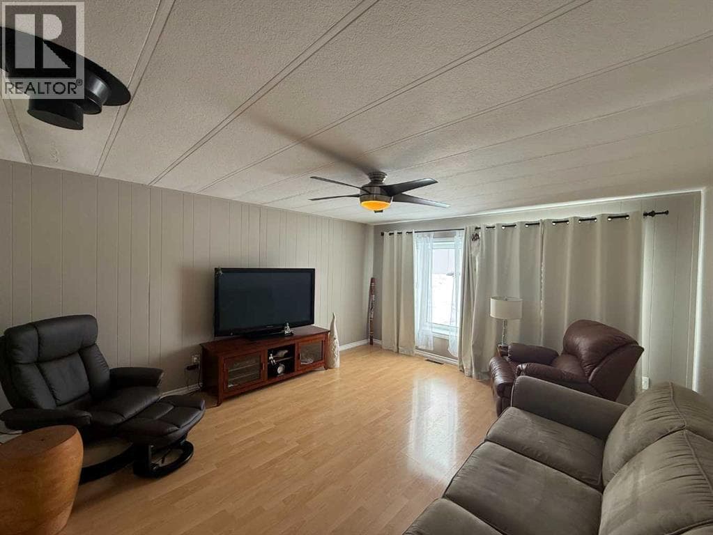 106 Brien Avenue NW — photo 4