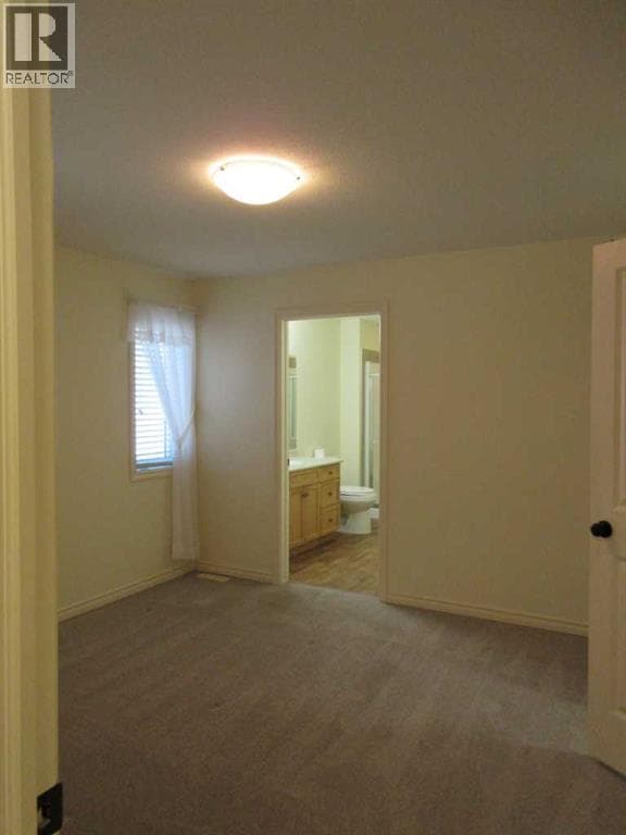 122 Chartwell Place SE — photo 3