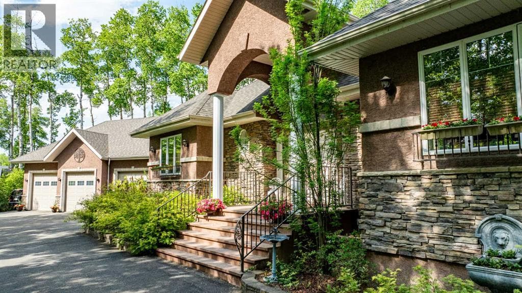 295 Jarvis Glen Close