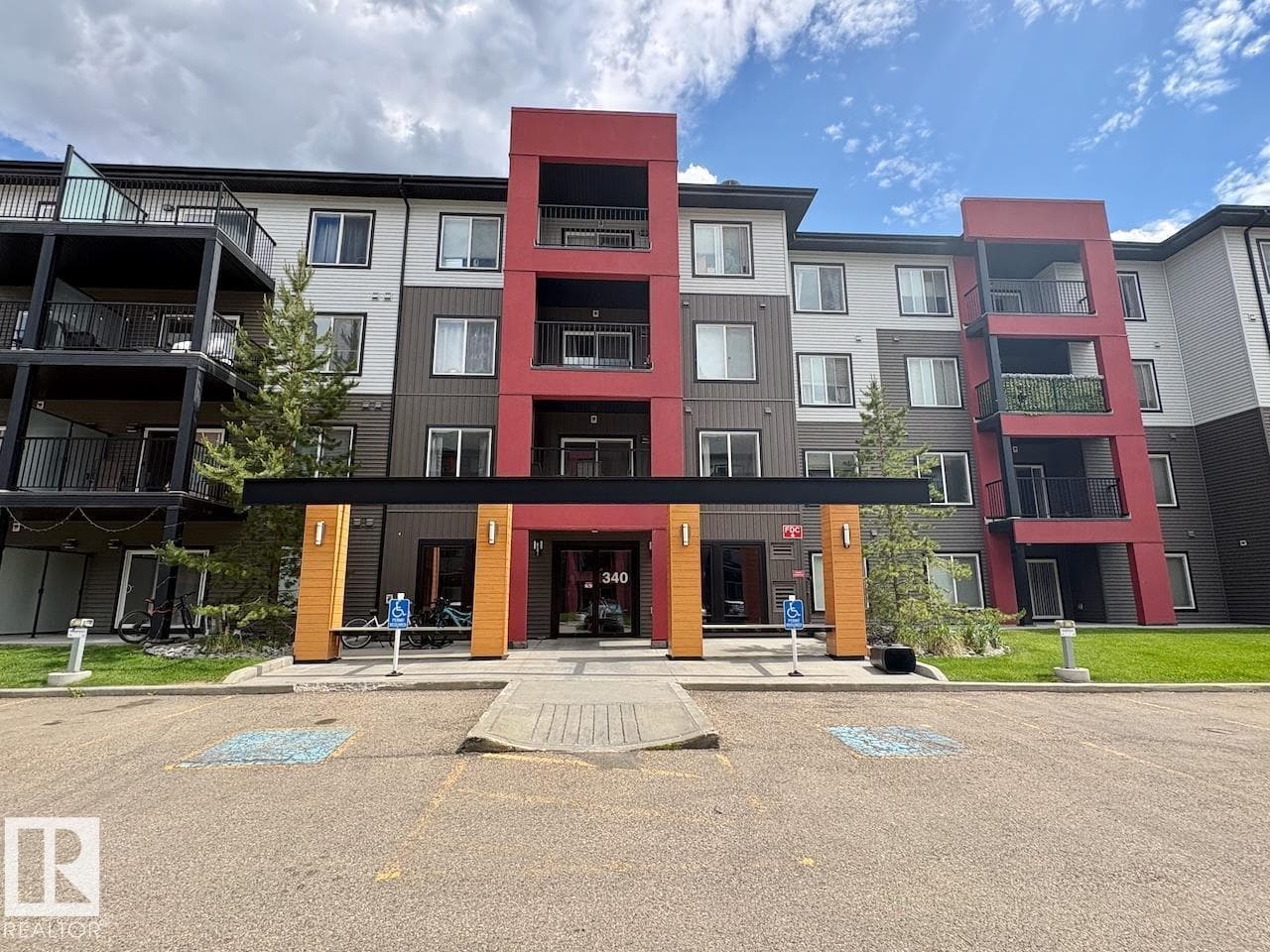 #408 340 WINDERMERE RD NW