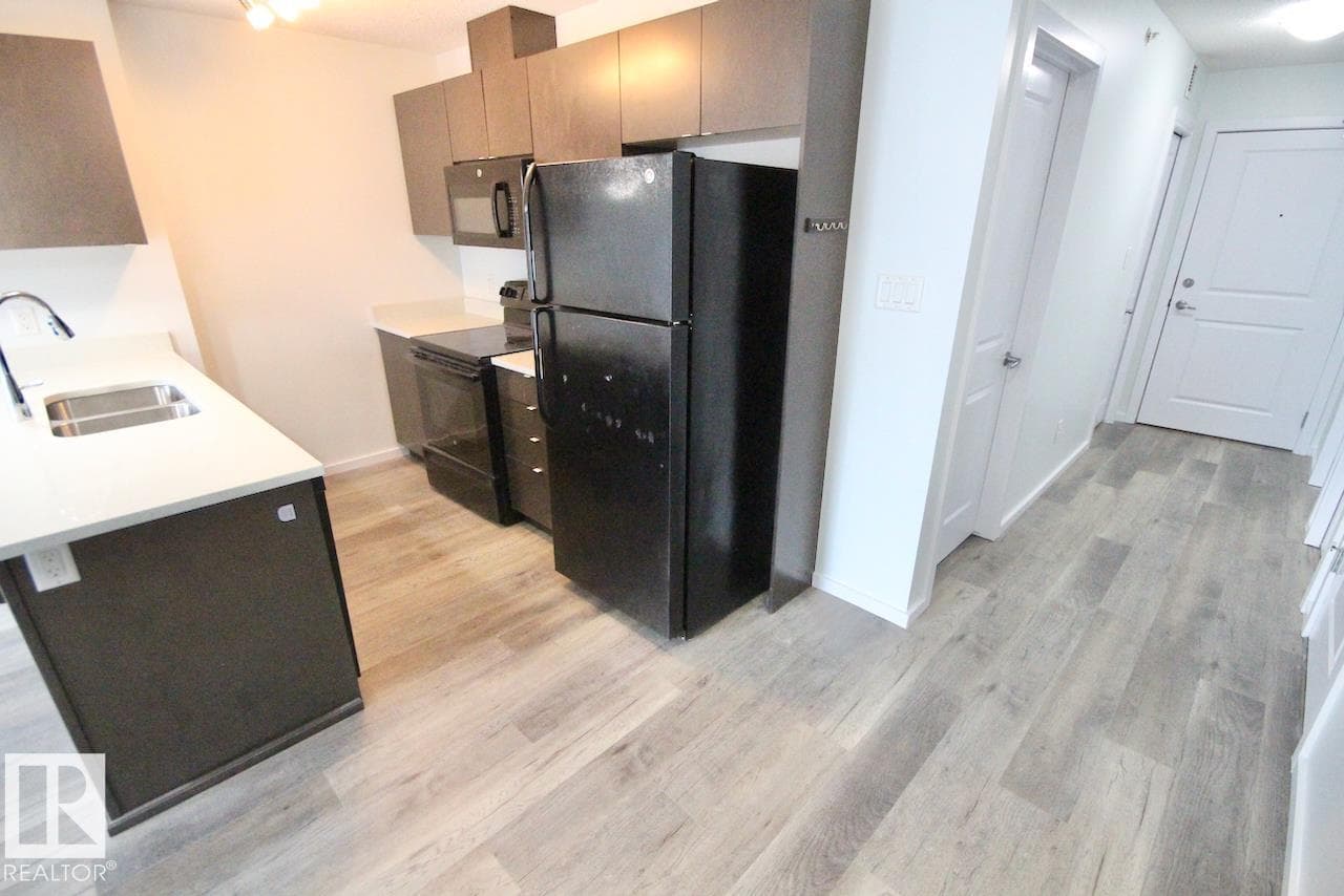 #408 340 WINDERMERE RD NW — photo 3