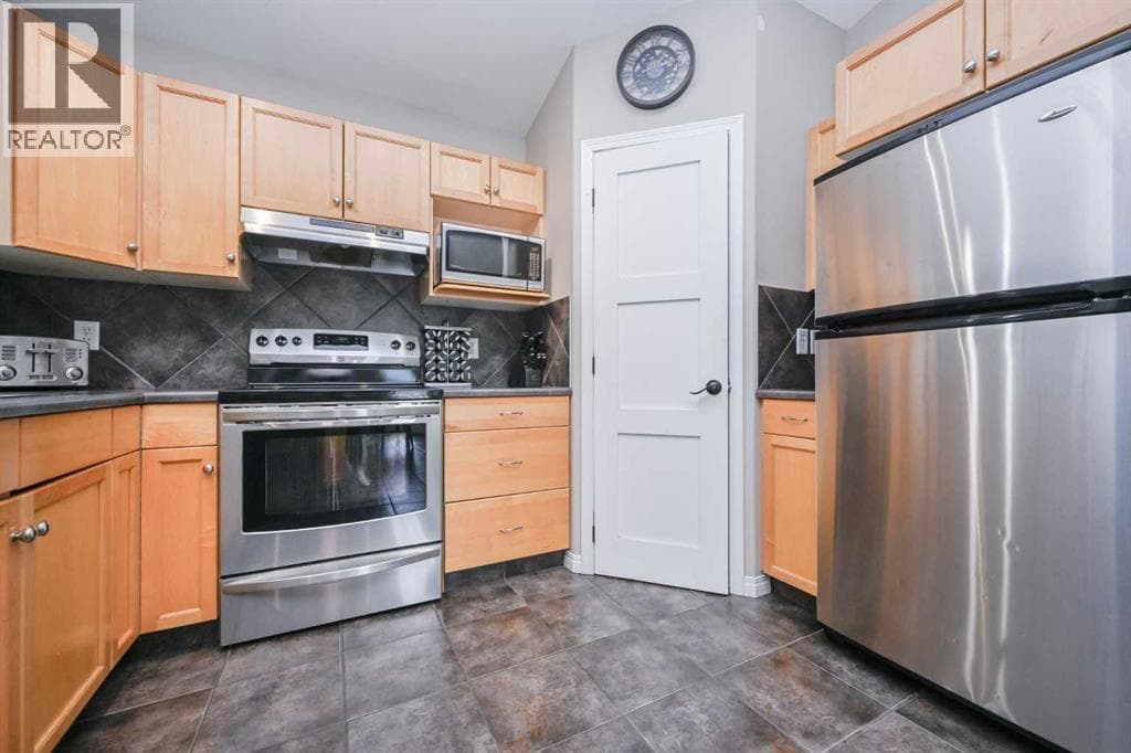 73 Pinnacle Avenue — photo 4