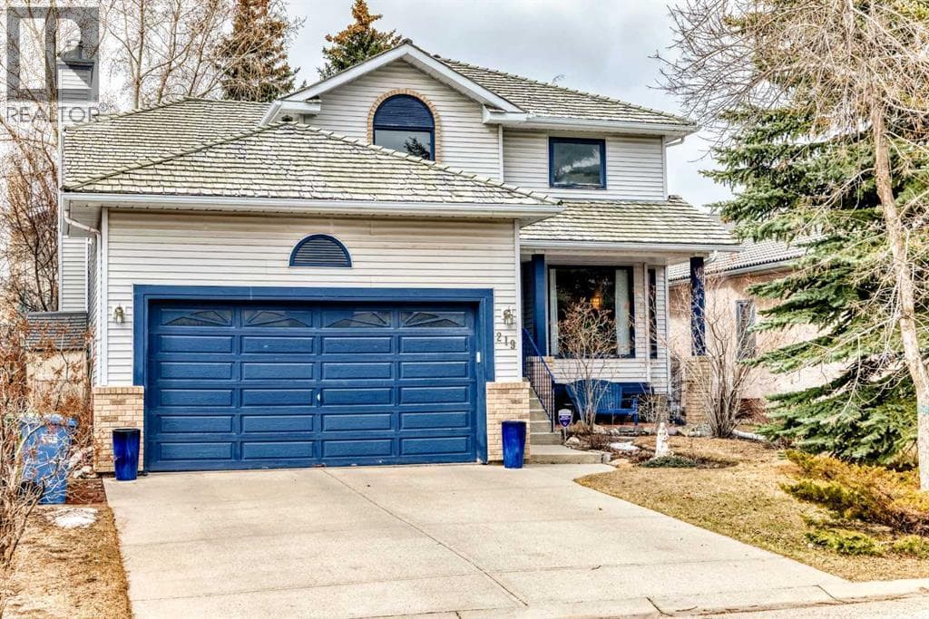 219 Hawkstone Close NW
