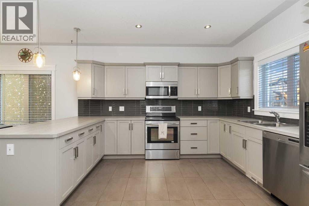 104 Collicott Drive — photo 4