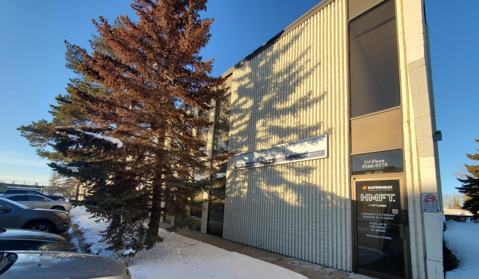 9358/60, 9352  49 St NW