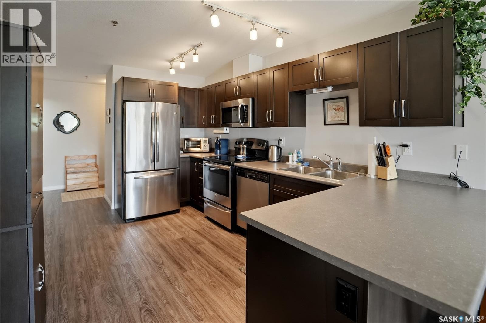 308 2452 Killdeer DRIVE — photo 3