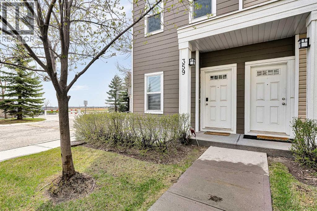 359 Silverado Common SW — photo 4