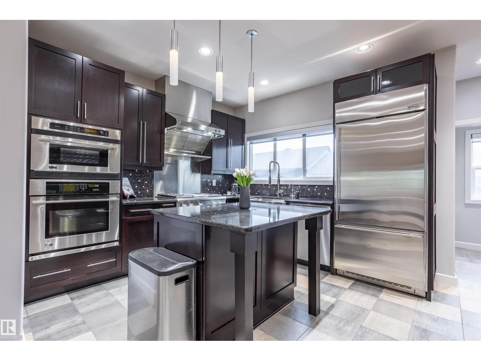 4949 TERWILLEGAR CM NW — photo 3